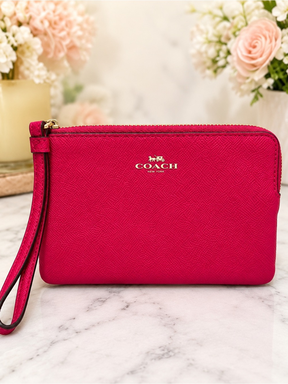 Coach Hot Pink Saffiano Leather Corner Zip Wristlet Gold Hardware EUC